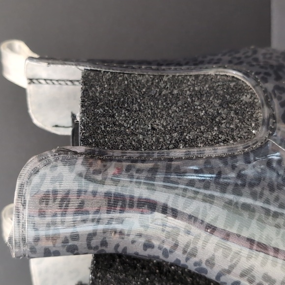 Skechers Women's Gray/Black All Over Glitter Puddler Rain Boots,Size 10. - Picture 2 of 7